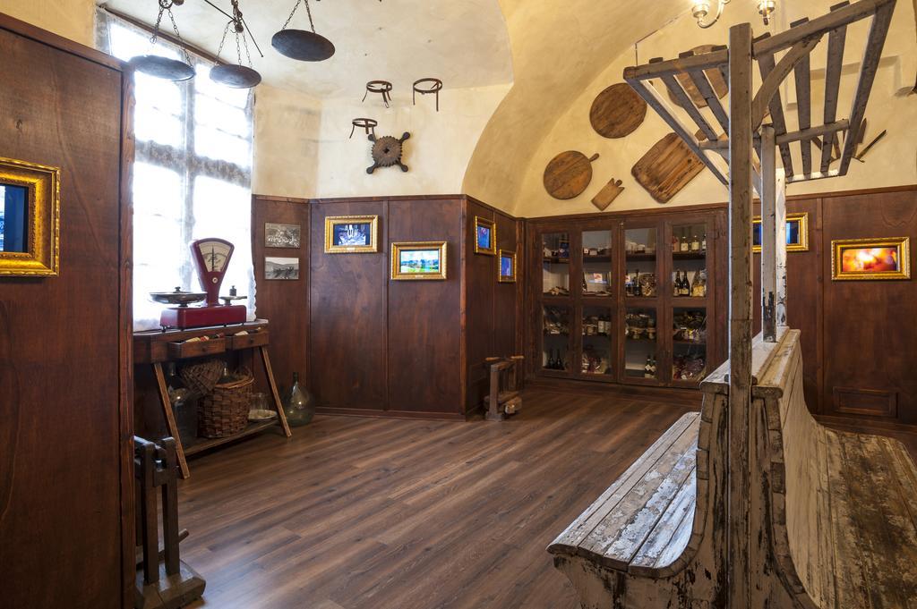 Castello Di Compiano Hotel Relais Museum Buitenkant foto